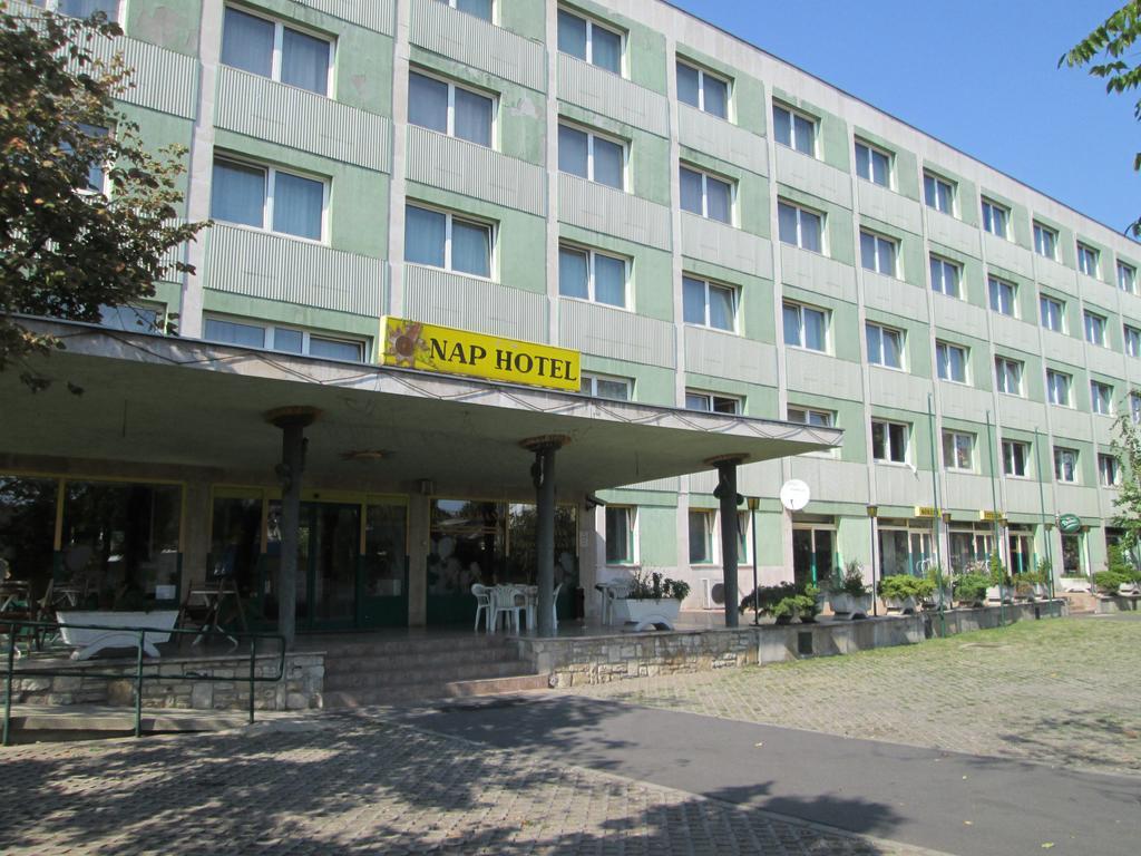 Hotel Nap Budapest Luaran gambar